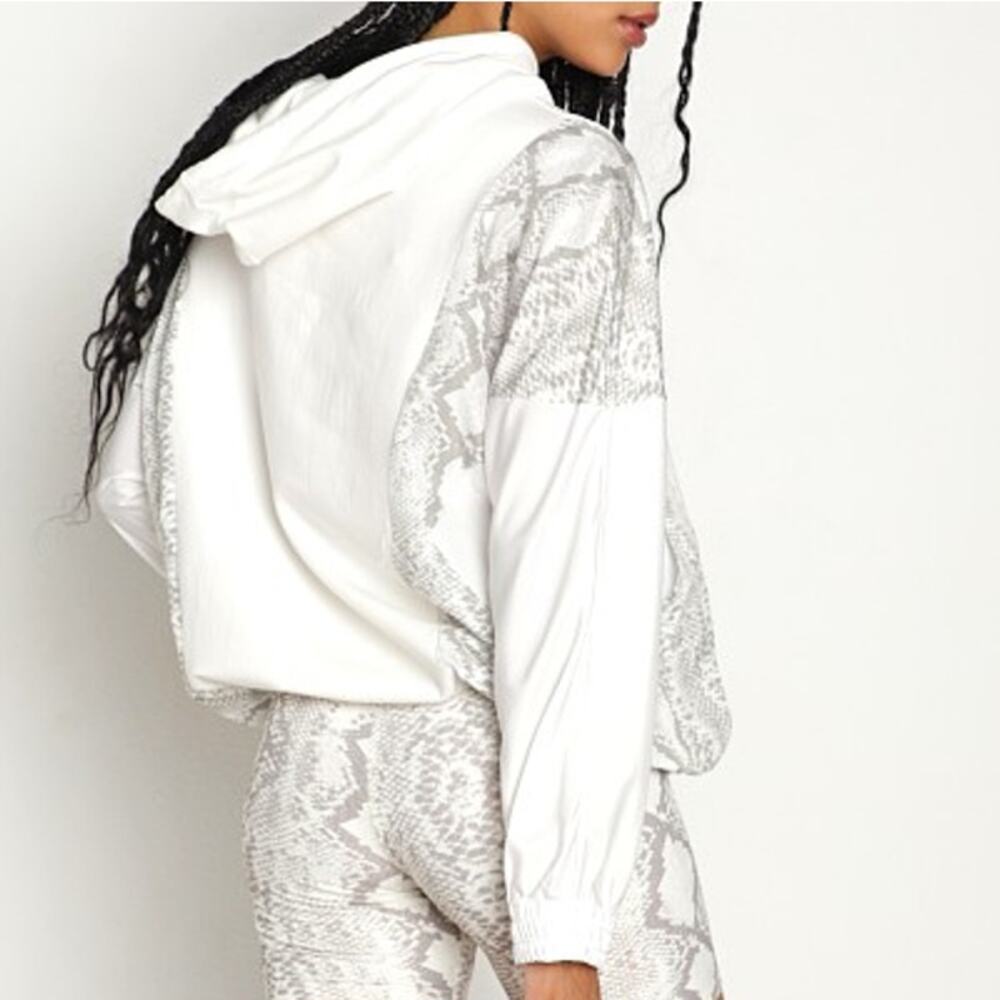 Beach Riot Sz S Stella Python Printed Oversized P… - image 8